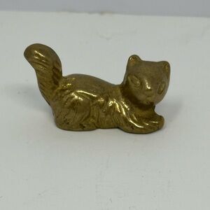 Vintage Solid Cast Brass Squirrel Miniature Figurine Mini Paperweight MCM D3